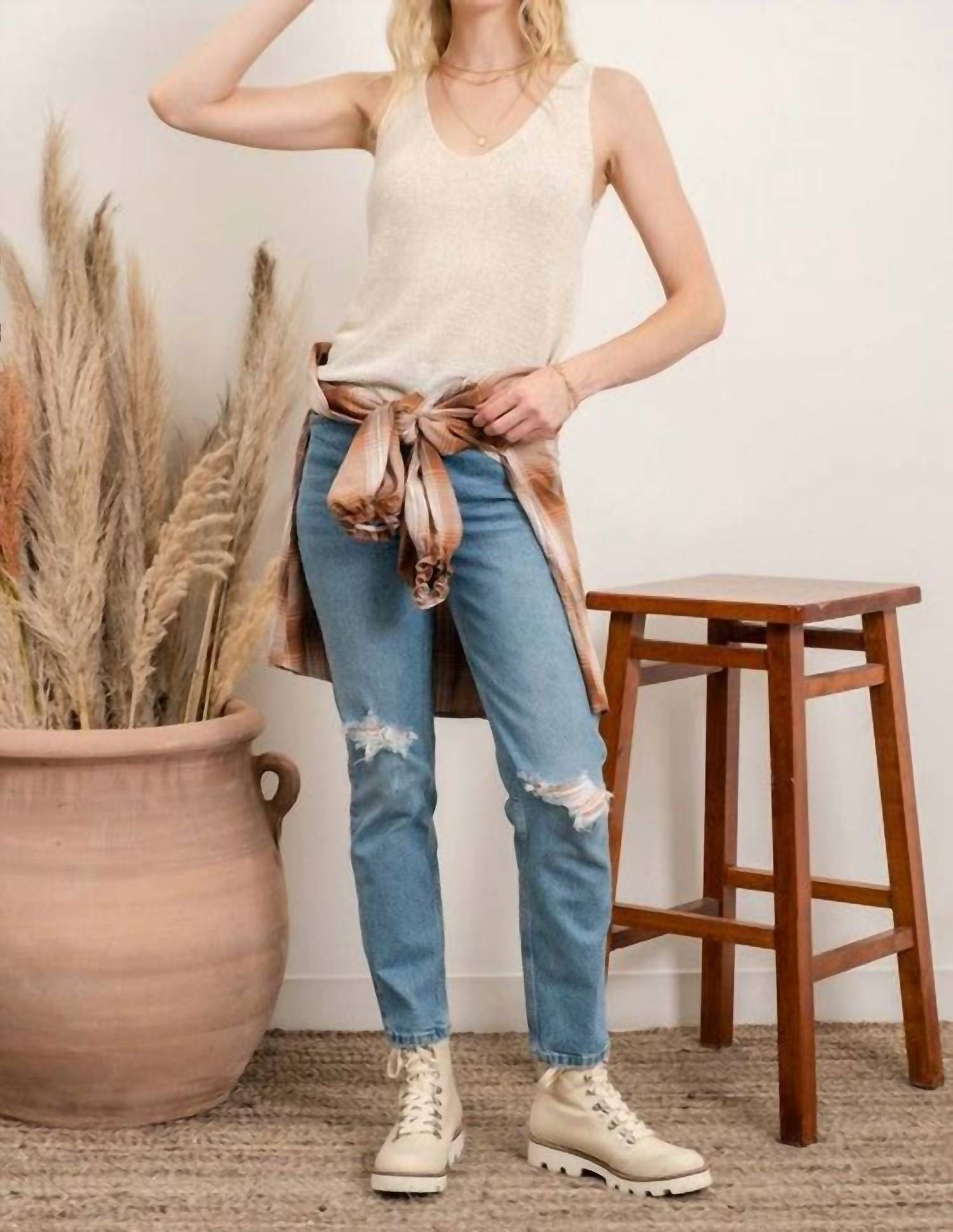 Mine - Sleeveless V-Neck Knit Tank