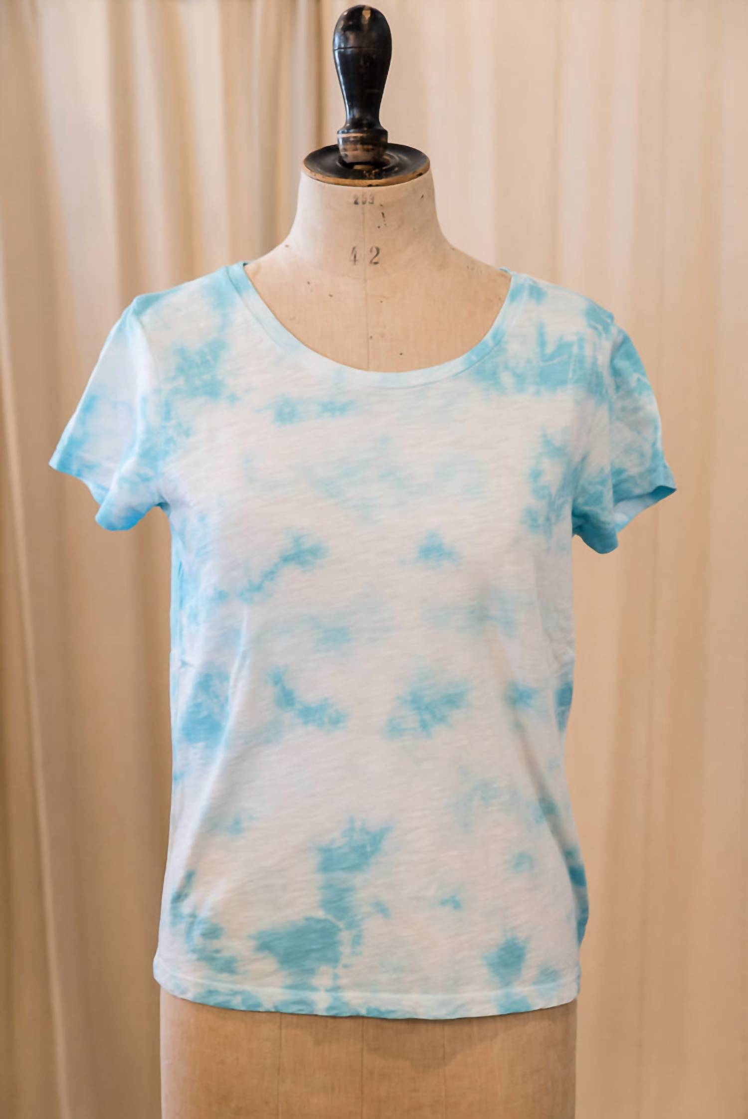 Marble Tee w/ Short Sleeves