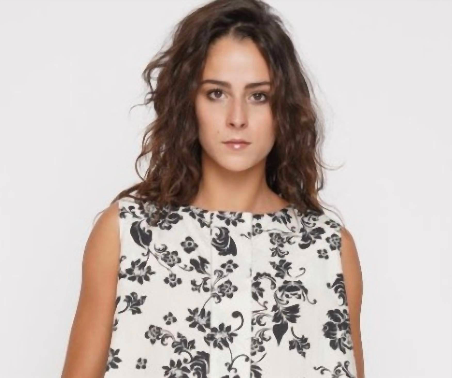 Baci - Floral Dress w/ Pockets
