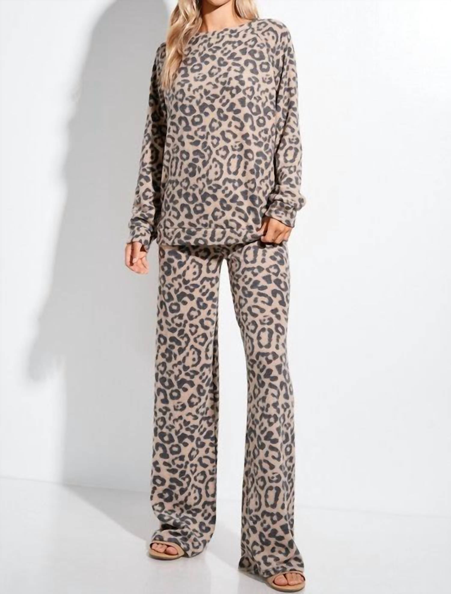 Phil Love - Leopard Loungewear Set
