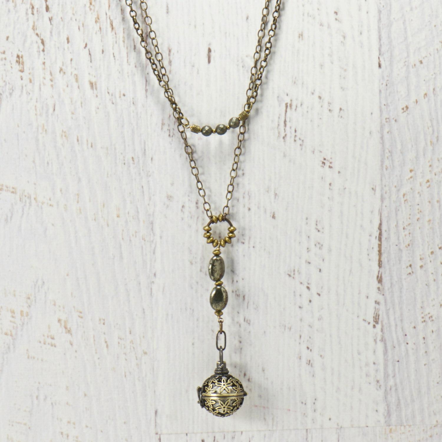 Starflower Diffuser Essential Oil Locket Necklace