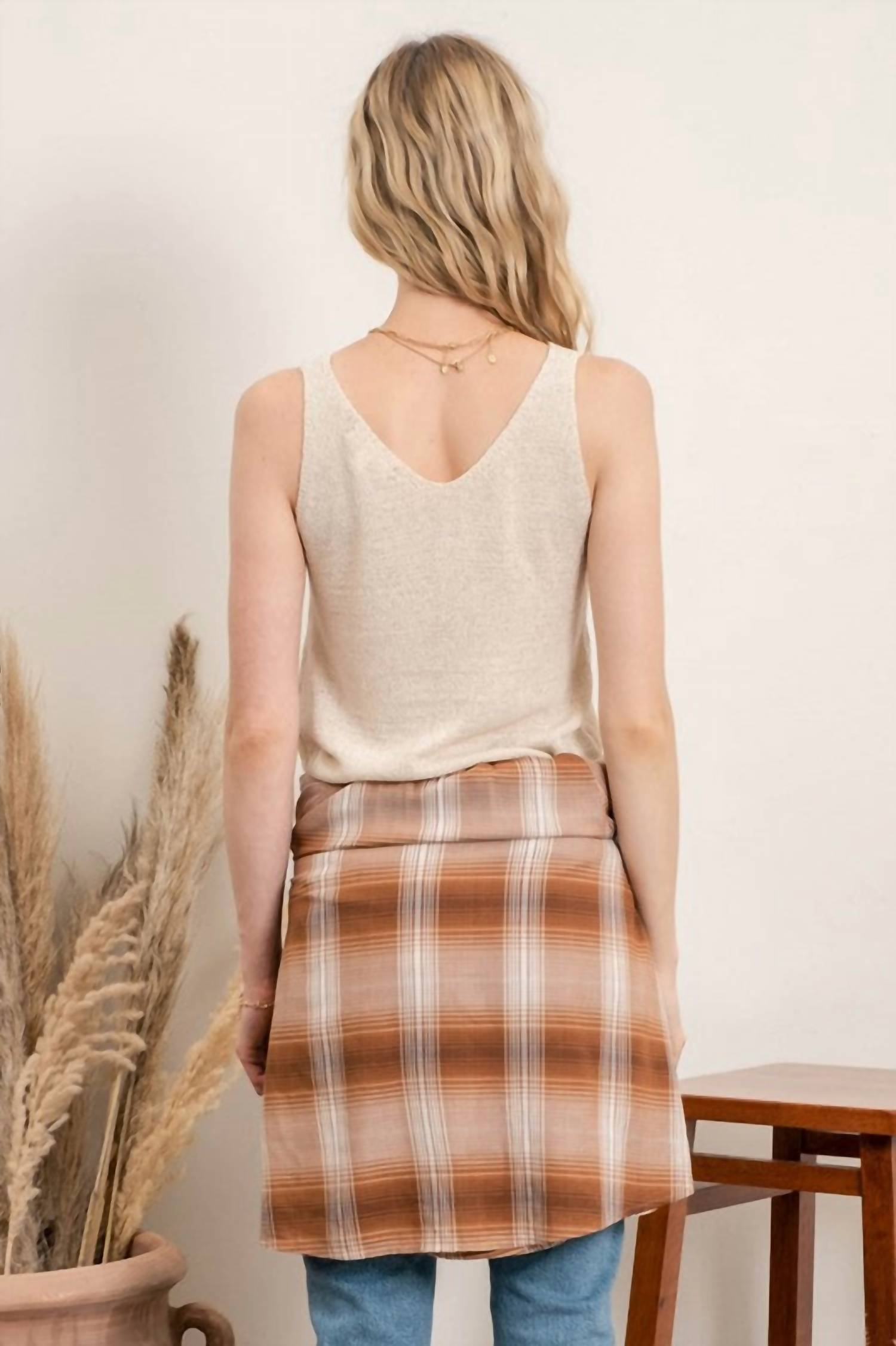 Mine - Sleeveless V-Neck Knit Tank